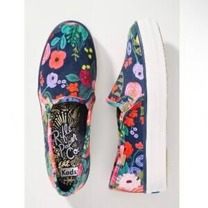 Anthropologie Keds × Rifle Paper Co.
Velvet Slip-On Floral Sneakers Size 9.5